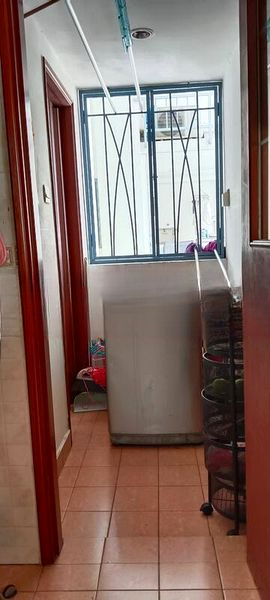 AQUARIUS BY THE PARK 8