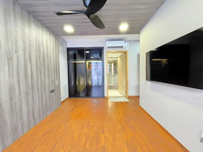 ESPARINA RESIDENCES 3