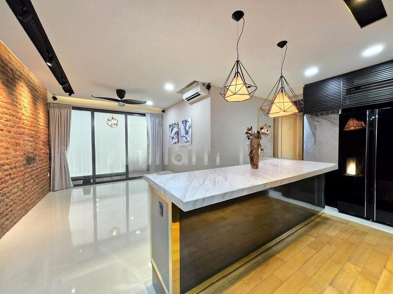 ESPARINA RESIDENCES 11