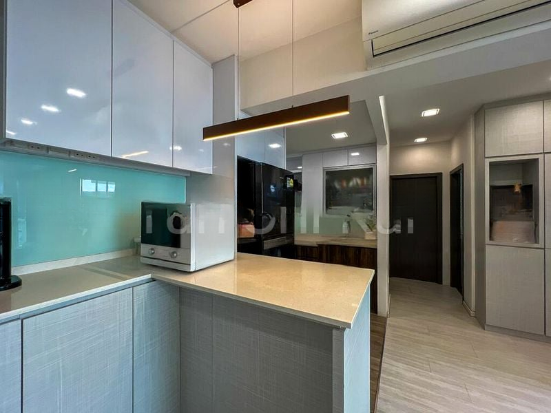 BEACON HEIGHTS 11