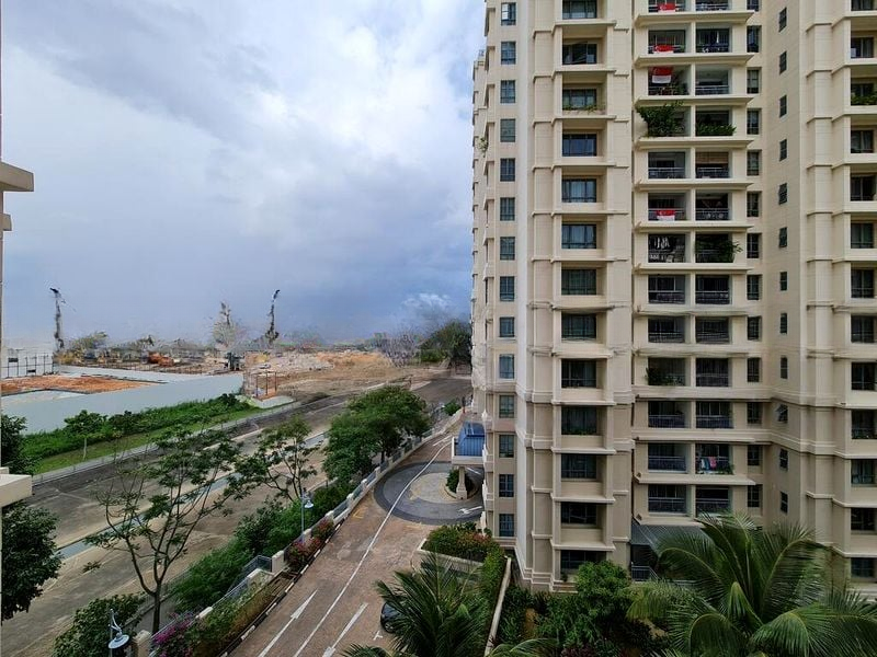 AQUARIUS BY THE PARK 3