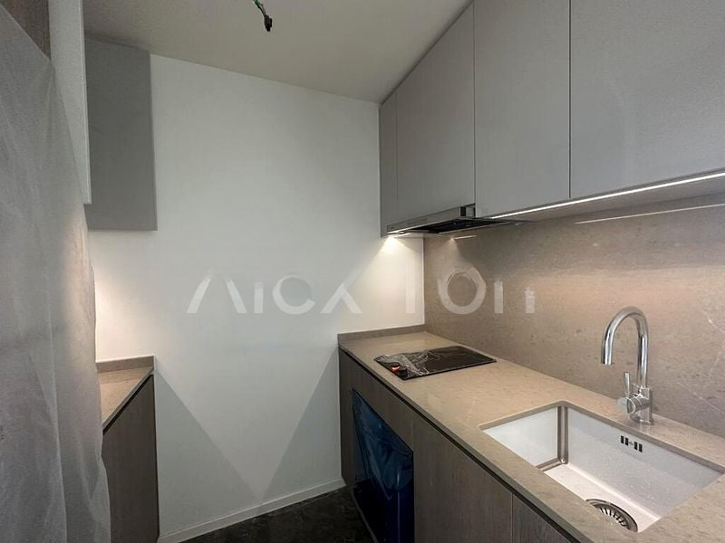 AVENUE SOUTH RESIDENCE 10