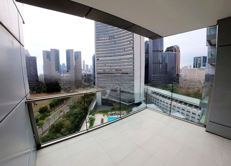 CONCOURSE SKYLINE 13