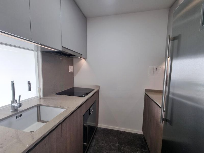 AVENUE SOUTH RESIDENCE 6