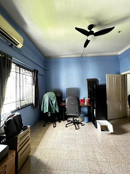PASIR PANJANG COURT 8