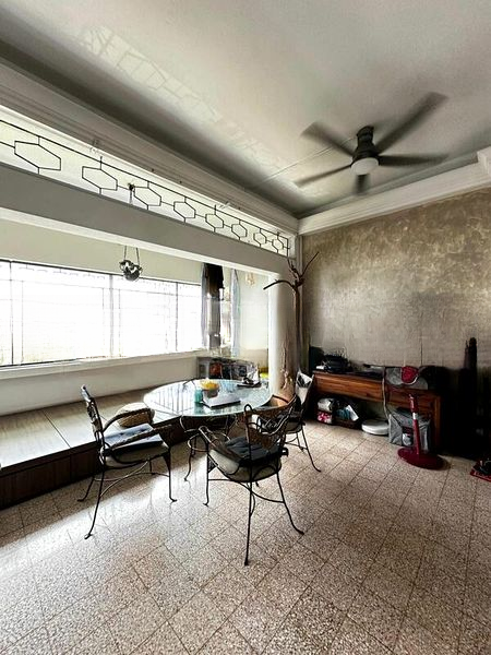 PASIR PANJANG COURT 10