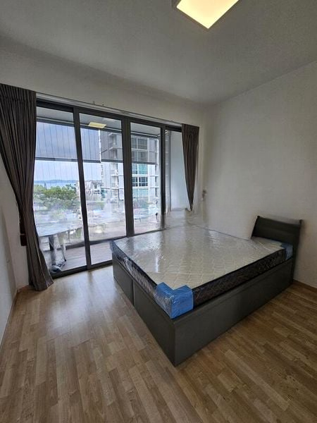 RIPPLE BAY 10