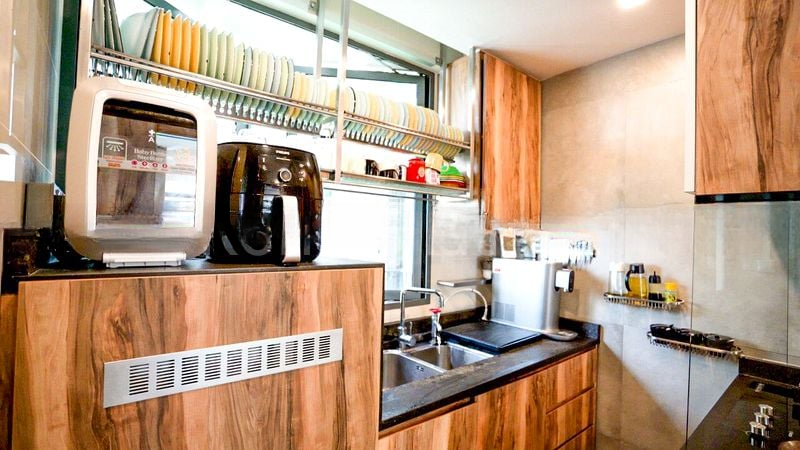 HEDGES PARK CONDOMINIUM 4