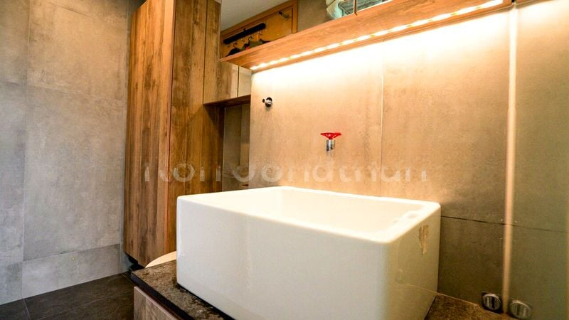 HEDGES PARK CONDOMINIUM 11