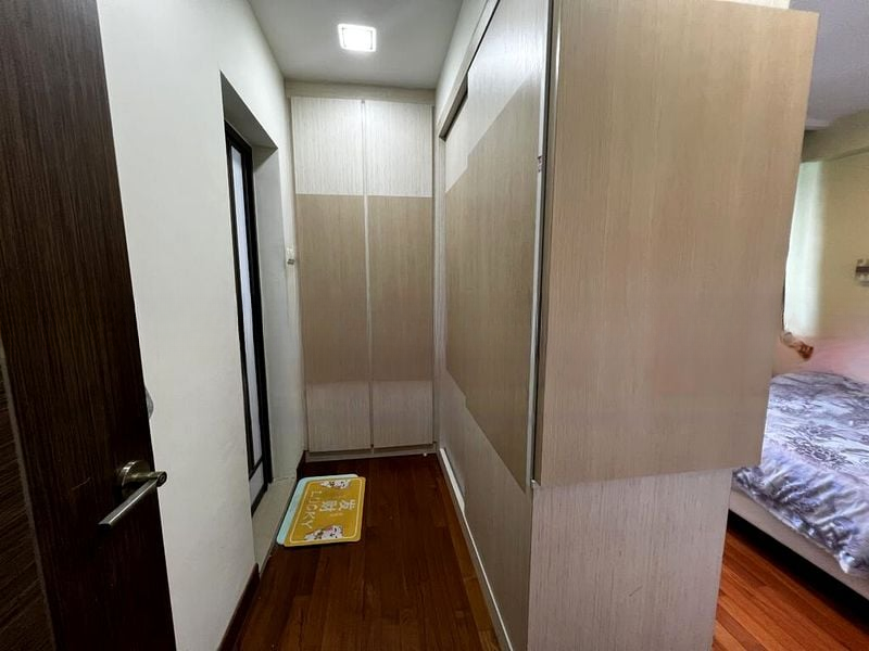 ORCHID PARK CONDOMINIUM 9