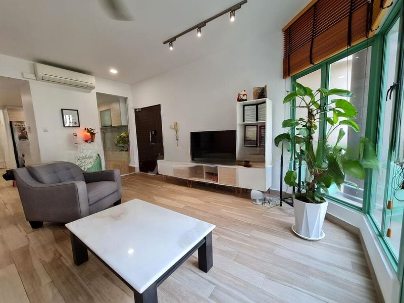 HILLVIEW PARK 15