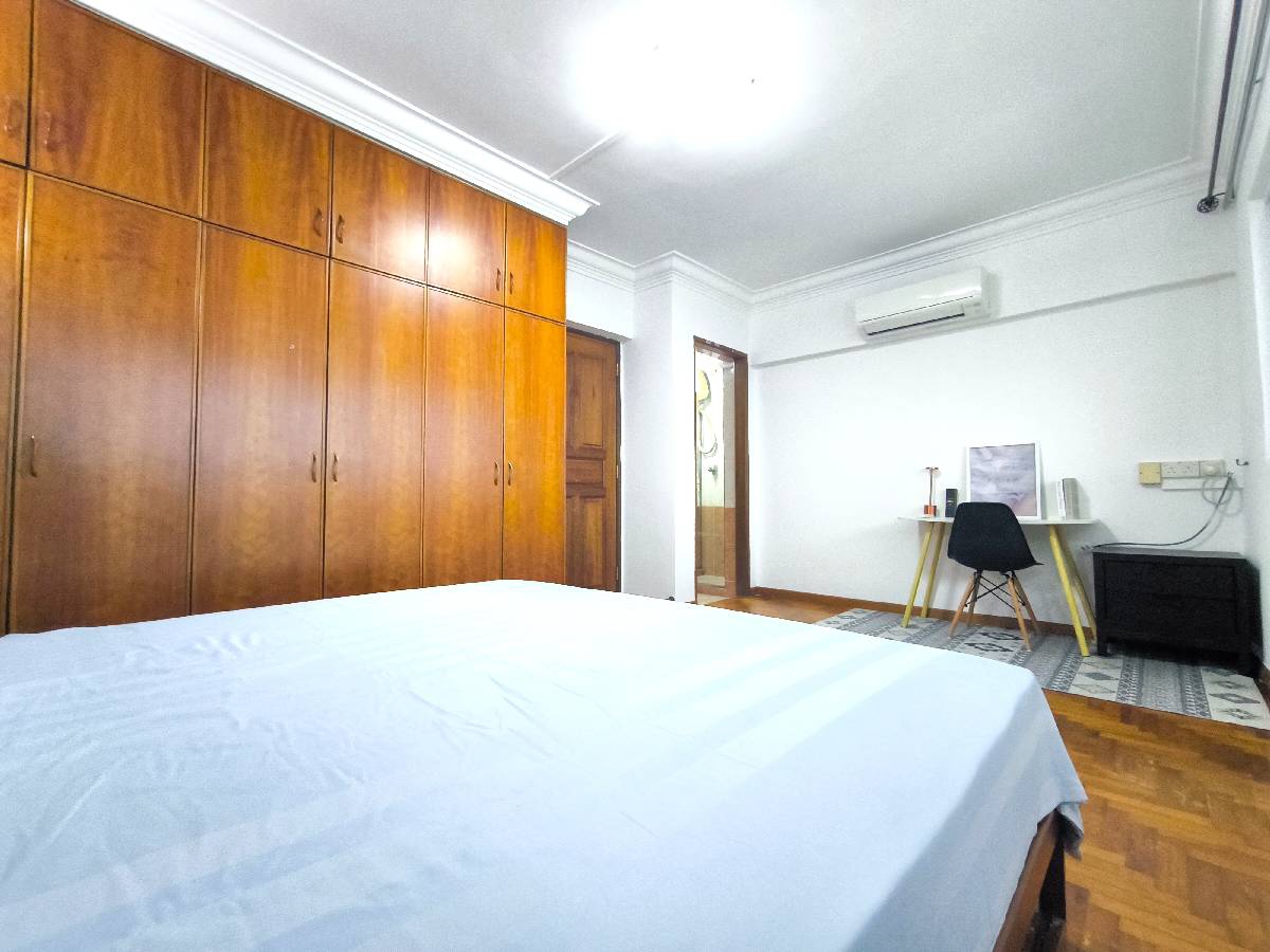 JURONG EAST ST 31 10