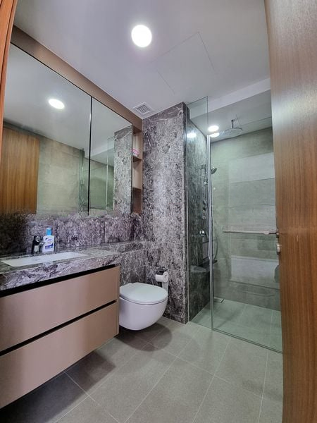 STIRLING RESIDENCES 4