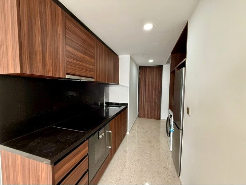 PULLMAN RESIDENCES NEWTON 8