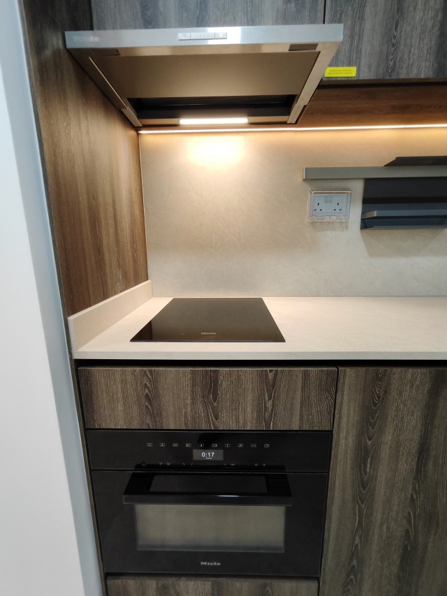 THE REEF AT KING'S DOCK 14