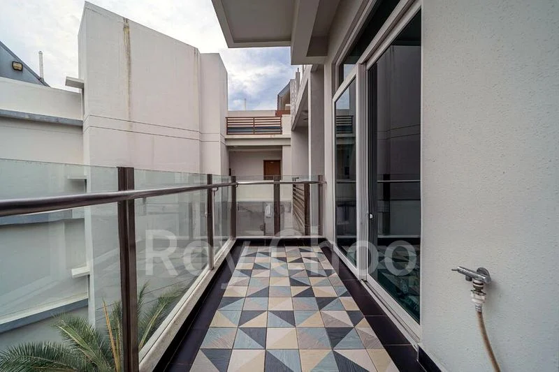 CARDIFF RESIDENCE 12