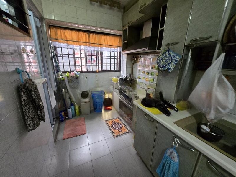 SERANGOON NTH AVE 4 8