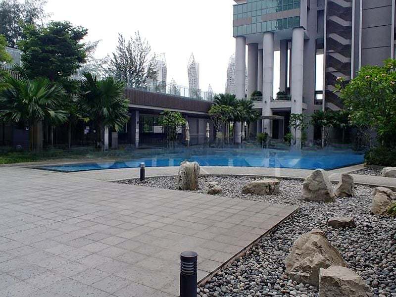 SKYLINE RESIDENCES 8
