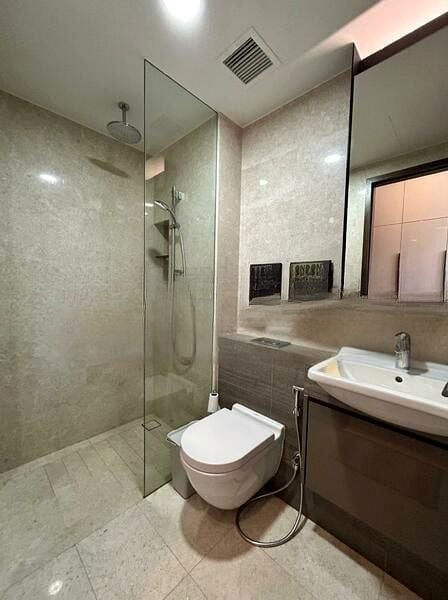 38 JERVOIS 7