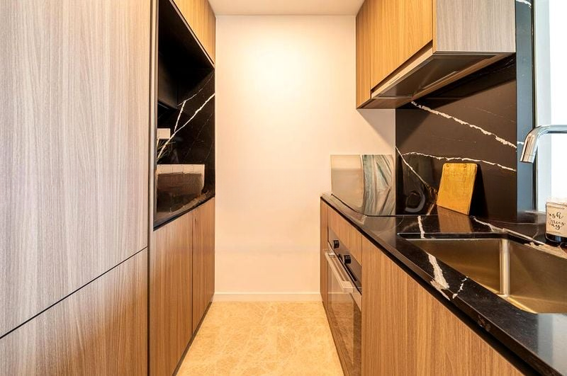IRWELL HILL RESIDENCES 8
