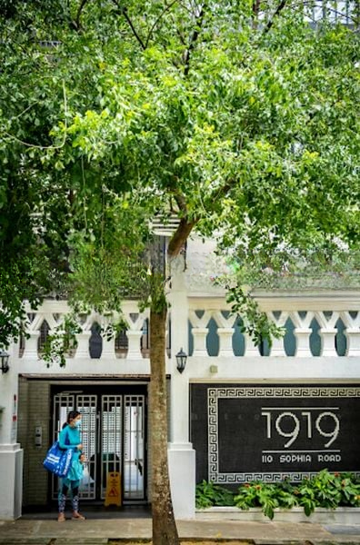1919 2