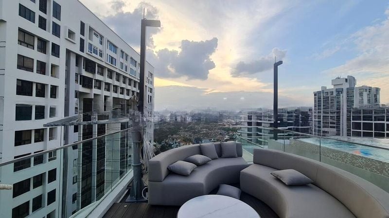COASTLINE RESIDENCES 3