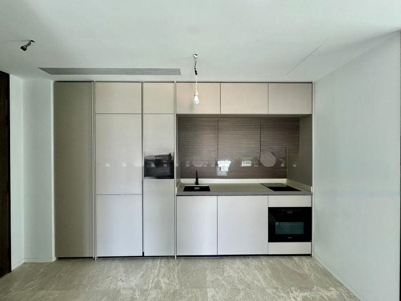 THE REEF AT KING'S DOCK 8