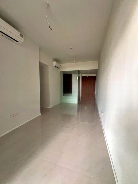 PHOENIX RESIDENCES 5
