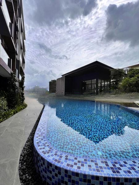 PHOENIX RESIDENCES 13