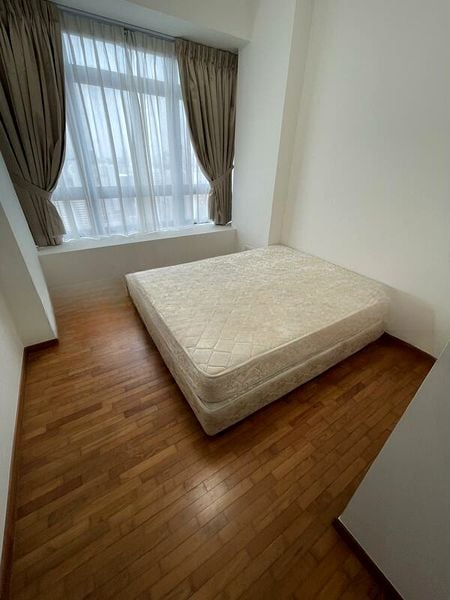 CITY SQUARE RESIDENCES 13