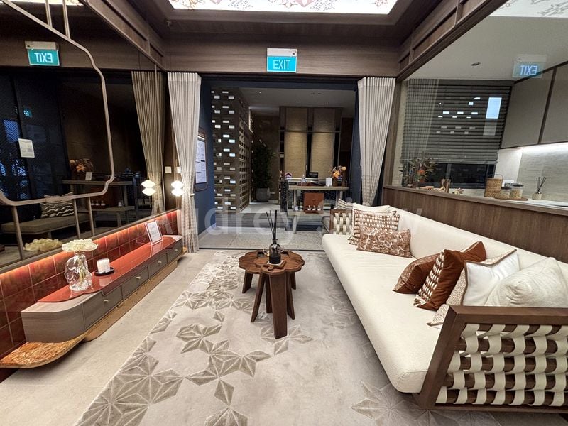 STRAITS AT JOO CHIAT 7