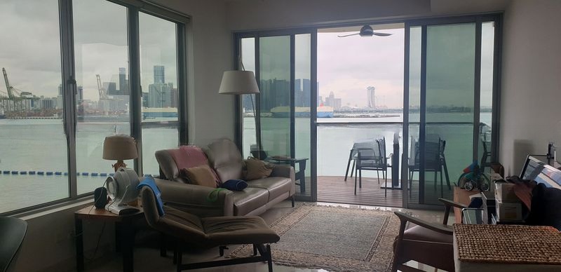 THE AZURE 7