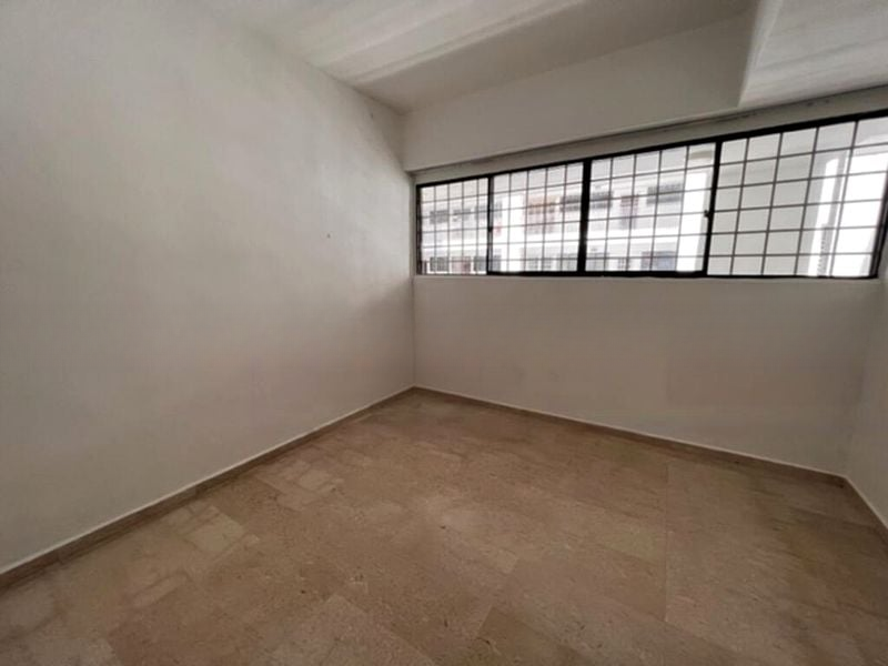 INTERNATIONAL PLAZA 2