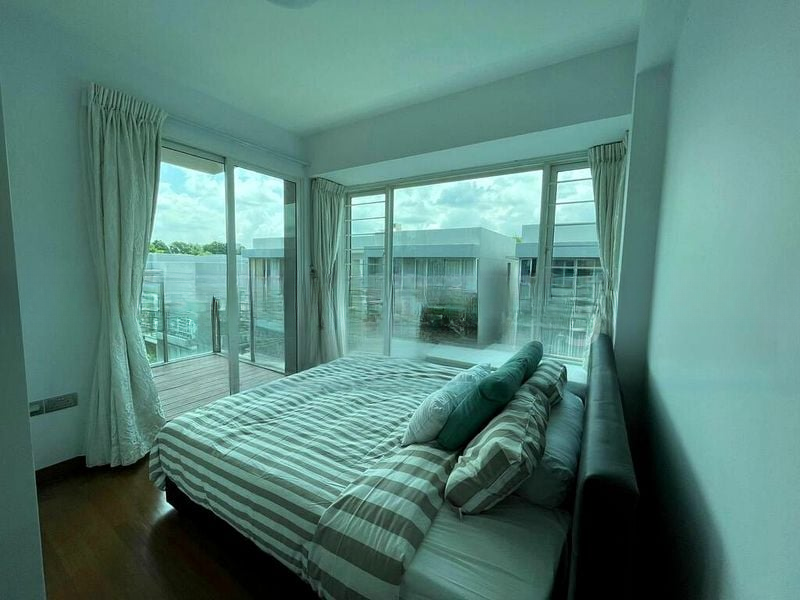 SUITES AT ORCHARD 5