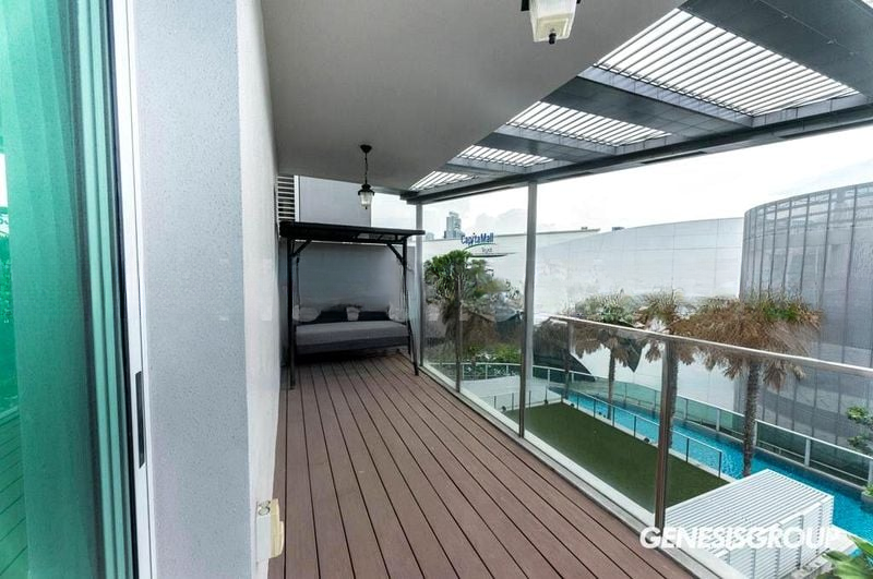 SUITES AT ORCHARD 6
