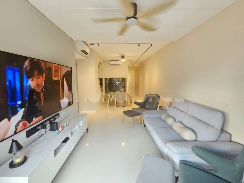 TREASURE AT TAMPINES 7