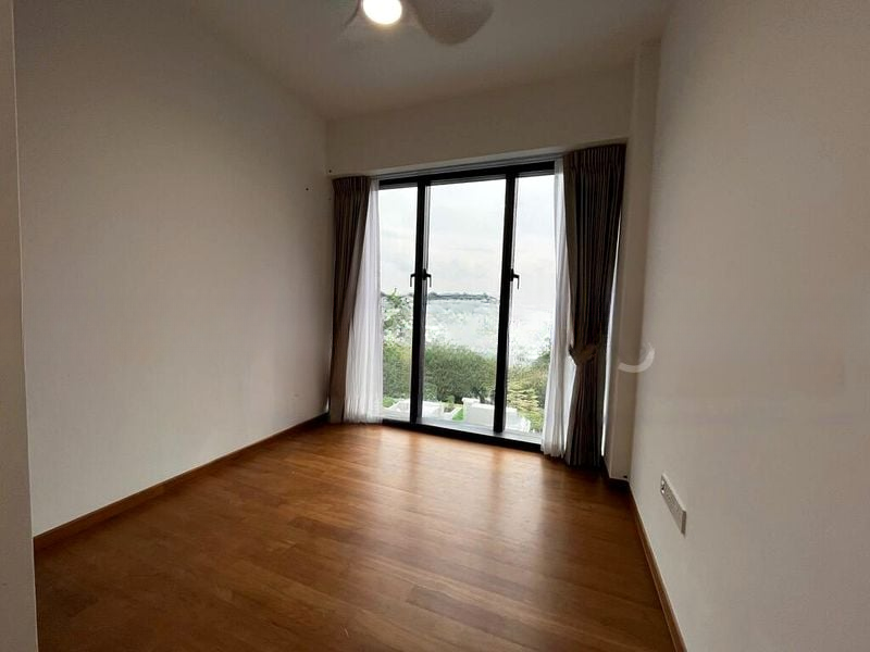 FOURTH AVENUE RESIDENCES 5