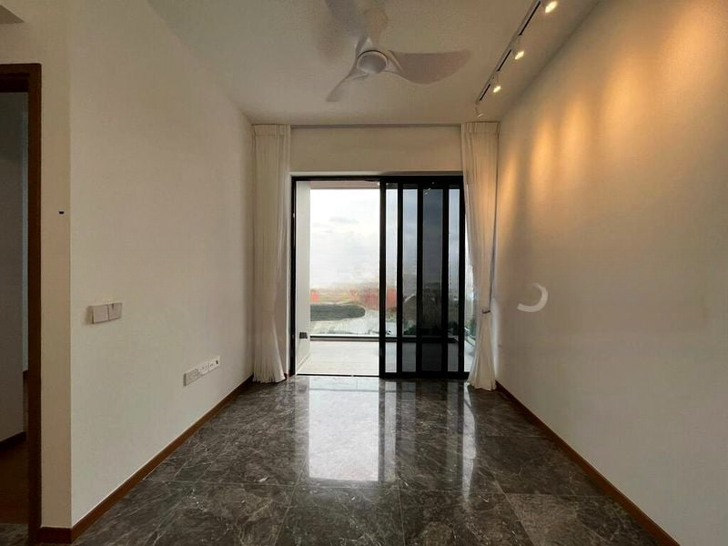 FOURTH AVENUE RESIDENCES 4