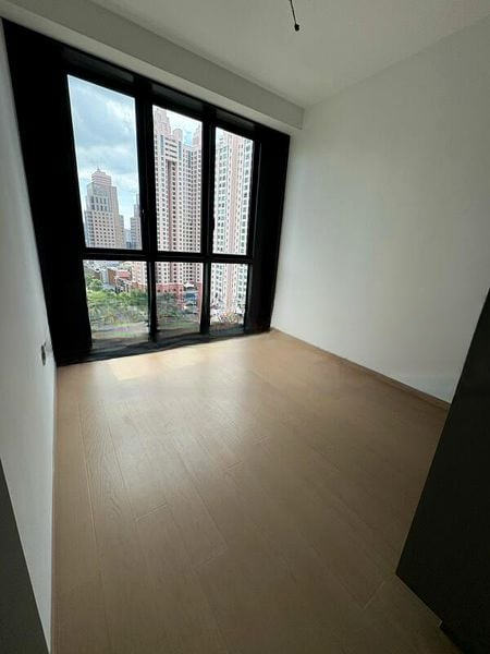 IRWELL HILL RESIDENCES 7