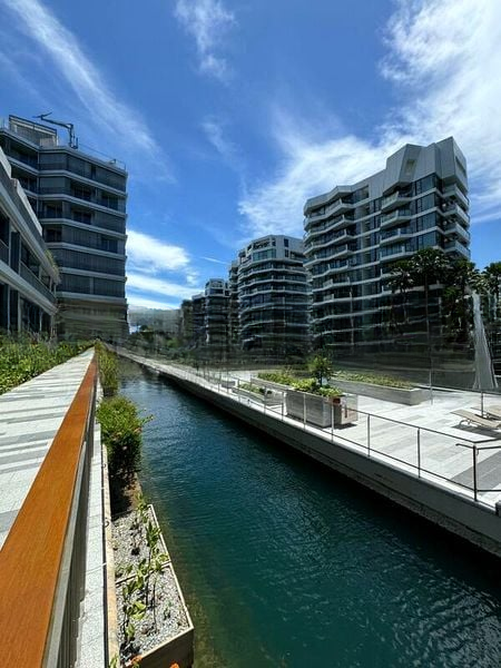 THE REEF AT KING'S DOCK 2