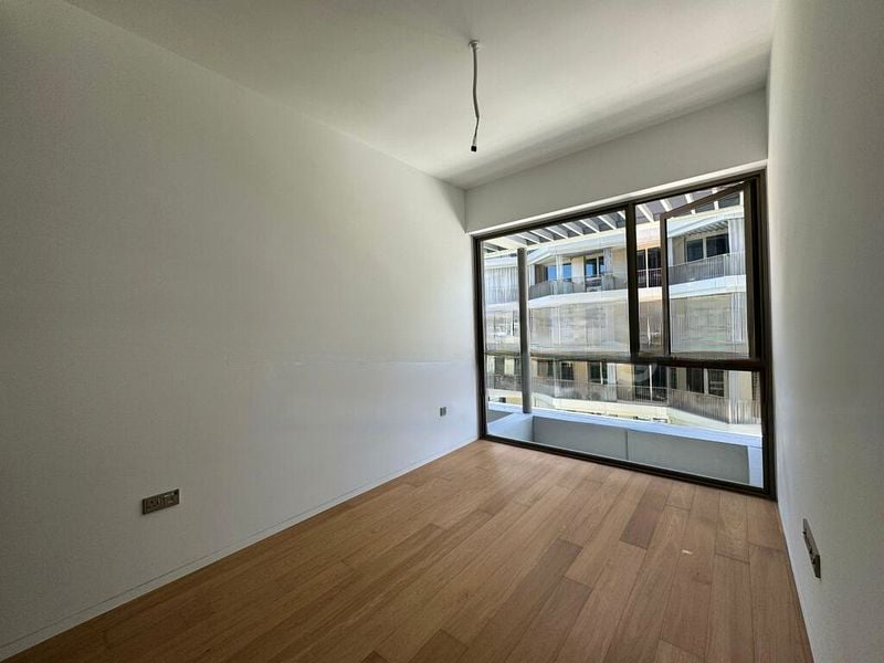 THE REEF AT KING'S DOCK 12