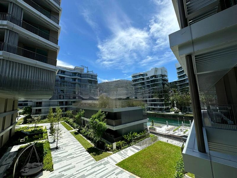 THE REEF AT KING'S DOCK 2