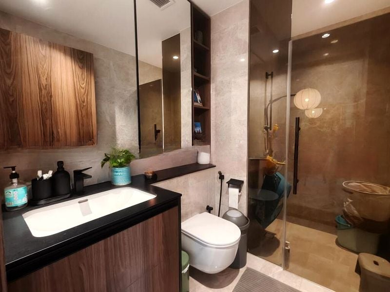 COASTLINE RESIDENCES 3