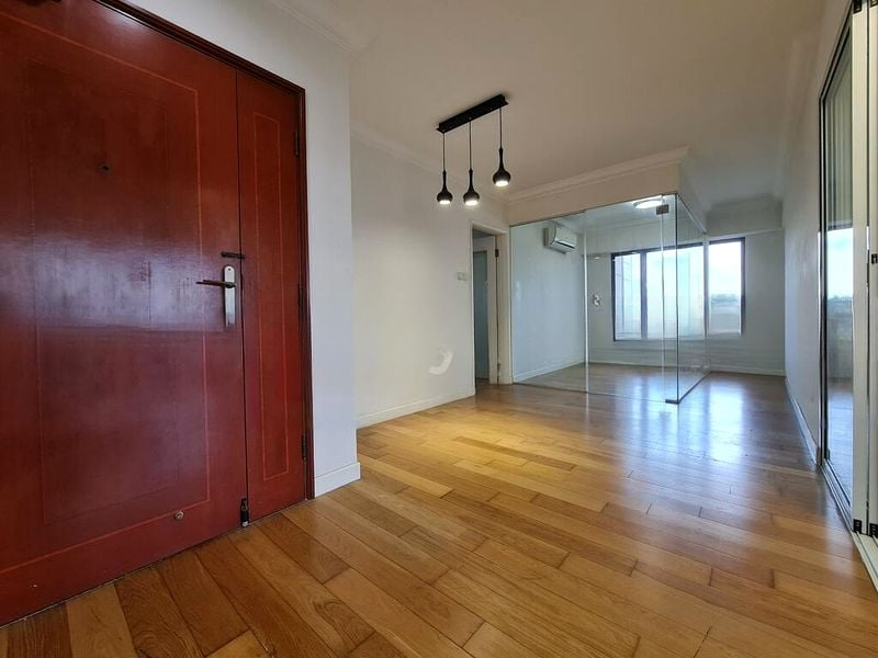 AQUARIUS BY THE PARK 5