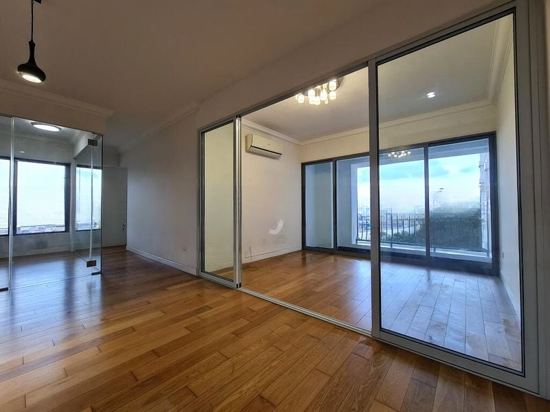 AQUARIUS BY THE PARK 4