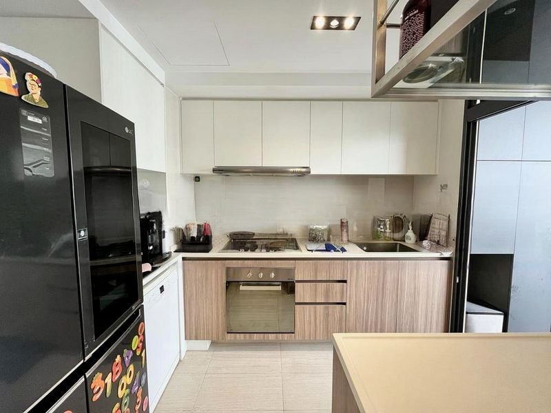 HUNDRED PALMS RESIDENCES 2