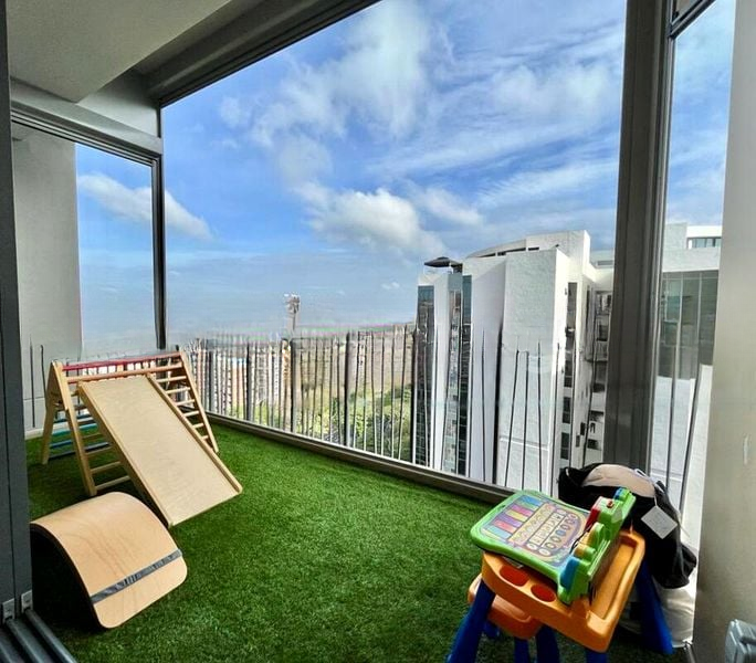 HUNDRED PALMS RESIDENCES 7