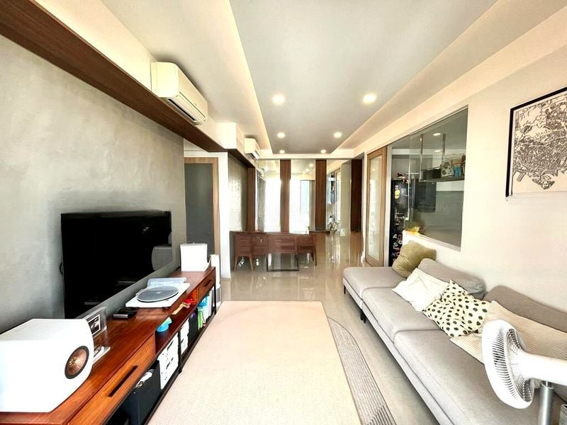 HUNDRED PALMS RESIDENCES 11