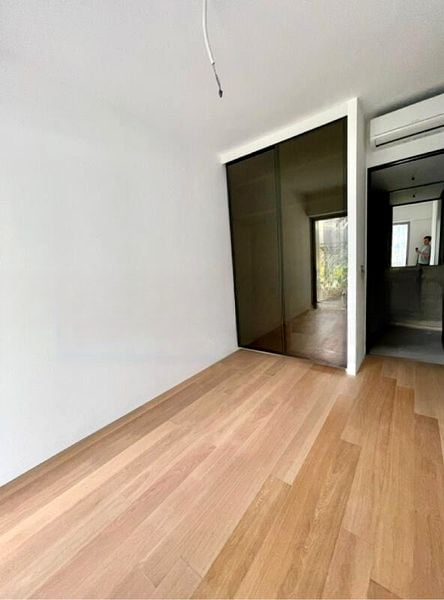 THE REEF AT KING'S DOCK 10