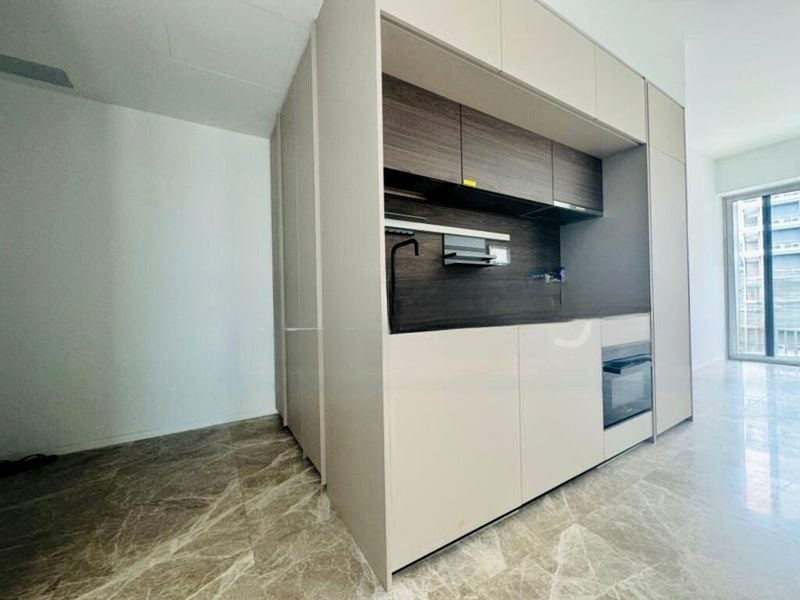 THE REEF AT KING'S DOCK 8